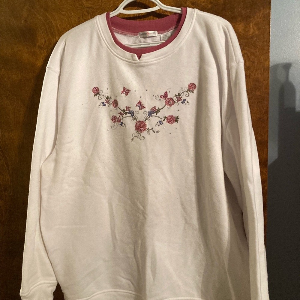 Sweatshirt